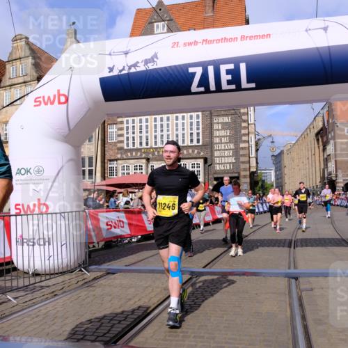 13.09.2026 - 21. swb-Marathon Bremen Tim E. http://msf.ph/oto/10336211 13.09.2026 11:07:34 Ziel 10205, 10360, 10488, 10695, 10748, 11100, 11123, 11246, 11393, 11417, 11439, 11600, 11684, 11696, 11759, 11822, 11823, 11865, 11917, 12020, 12173, 12255, 12266, 12536 meine-sportfotos.de