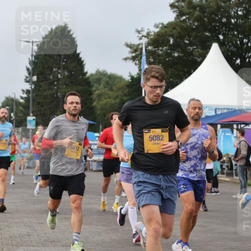 13.09.2026 - Kiel Lauf Andreas Tolksdorf http://msf.ph/oto/10336240 13.09.2026 09:53:39 Kiellinie 11451, 39, 5612, 38, 5082, 31, 3926 meine-sportfotos.de
