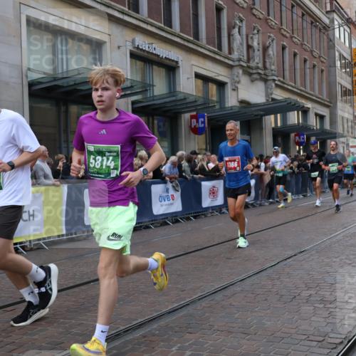 13.09.2026 - 21. swb-Marathon Bremen Strokosch-Dieckow http://msf.ph/oto/10336268 13.09.2026 13:25:15 Ziel 191, 209, 260, 1458, 1650, 1658, 1752, 2046, 2421, 3124, 3168, 3186, 3806, 4294, 4439, 4717, 4927, 5139, 5703, 5755, 5814, 6380, 7252, 8357, 8545, 8597, 8695, 8769, 8890, 9299, 9440, 9460, 9468, 9506, 13025, 972, 1080, 1119, 1166, 1264, 1436, 1448, 2046, 2322, 3105, 3168, 3187, 4091, 4113, 4294, 4459, 4507, 4918, 4973, 6079, 6113, 6544, 6943, 7306, 7326, 7409, 8245, 9036, 9073, 9152, 9360, 9493, 9563, 13088 meine-sportfotos.de