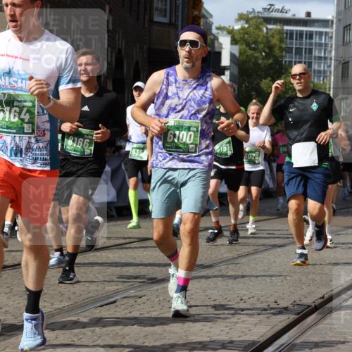 13.09.2026 - 21. swb-Marathon Bremen Strokosch-Dieckow http://msf.ph/oto/10336283 13.09.2026 13:31:42 Ziel 217, 922, 1600, 1627, 2244, 2602, 2707, 3152, 3343, 3392, 3396, 3579, 3762, 3859, 4258, 4477, 5375, 5504, 5673, 5720, 5765, 5979, 6147, 6619, 6968, 6971, 7001, 7296, 7812, 8035, 8097, 8239, 8339, 8342, 8726, 9147, 9155, 9337, 9822, 13066, 578, 846, 3115, 3205, 3239, 3244, 3278, 3989, 4030, 4998, 5158, 5325, 5363, 5899, 6213, 6354, 7242, 7260, 7790, 7964, 8048, 8078, 8166, 8247, 8970, 9016, 9033, 9188, 9785, 9914, 13151 meine-sportfotos.de