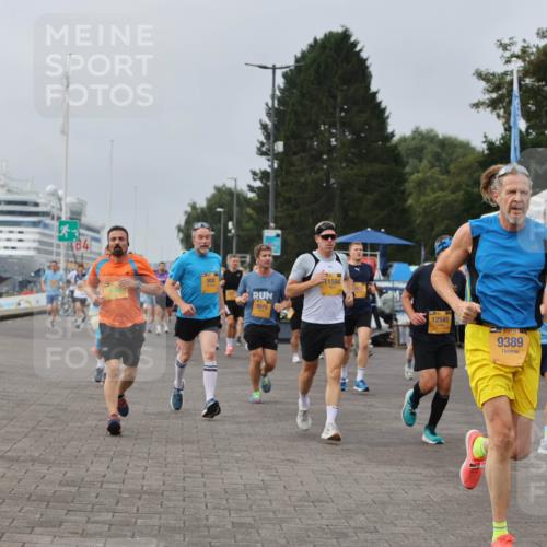 13.09.2026 - Kiel Lauf Andreas Tolksdorf http://msf.ph/oto/10336362 13.09.2026 09:53:44 Kiellinie 908, 9879, 11594, 12545, 9389 meine-sportfotos.de