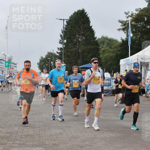 13.09.2026 - Kiel Lauf Andreas Tolksdorf http://msf.ph/oto/10336371 13.09.2026 09:53:45 Kiellinie 4, 39, 908, 11594, 849, 9879, 4, 12545, 938 meine-sportfotos.de