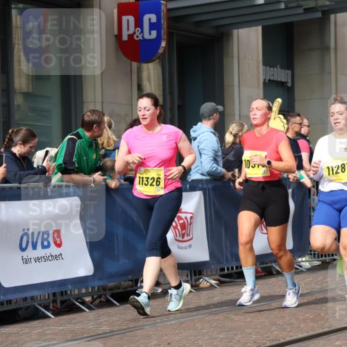 13.09.2026 - 21. swb-Marathon Bremen Strokosch-Dieckow http://msf.ph/oto/10336439 13.09.2026 11:05:00 Ziel 10186, 10370, 10411, 10432, 10576, 10697, 10717, 10718, 10800, 10802, 10995, 11102, 11105, 11146, 11157, 11218, 11281, 11314, 11326, 11334, 11387, 11394, 11521, 11571, 11572, 11584, 11616, 11722, 11900, 12011, 12055, 12079, 12080, 12099, 12251, 12335, 10198, 10283, 10315, 10465, 10481, 10729, 10741, 10850, 10855, 10856, 10940, 10975, 11006, 11133, 11272, 11366, 11395, 11518, 11592, 11705, 11757, 11939, 12002, 12005, 12064 meine-sportfotos.de