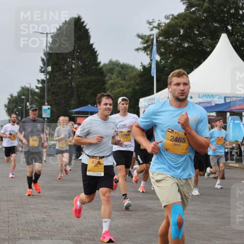 13.09.2026 - Kiel Lauf Andreas Tolksdorf http://msf.ph/oto/10336458 13.09.2026 09:53:48 Kiellinie 84, 229, 4778, 11669, 35, 2465, 15 meine-sportfotos.de