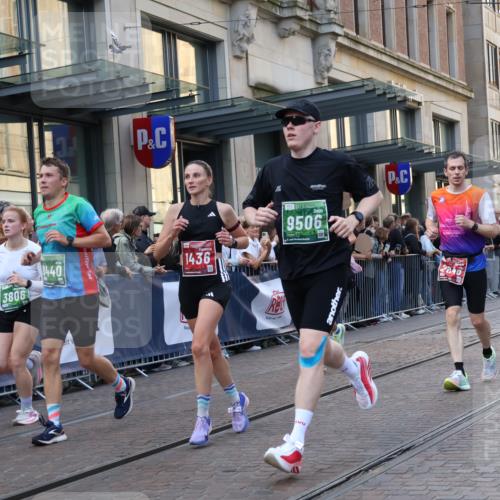 13.09.2026 - 21. swb-Marathon Bremen Strokosch-Dieckow http://msf.ph/oto/10336459 13.09.2026 13:25:20 Ziel 150, 191, 209, 1458, 1650, 1752, 2033, 2421, 2781, 3124, 3186, 3722, 3806, 4161, 4411, 4439, 4717, 4842, 4927, 5139, 5622, 5703, 5755, 5814, 7252, 8545, 8597, 8695, 8890, 9440, 9468, 9506, 260, 1080, 1119, 1166, 1264, 1436, 1448, 1658, 2046, 2322, 3105, 3168, 3187, 4091, 4294, 4459, 4507, 4918, 6113, 6380, 6943, 7306, 7326, 8245, 8357, 8769, 9036, 9073, 9299, 9360, 9460, 9493, 9563, 13025, 13088 meine-sportfotos.de