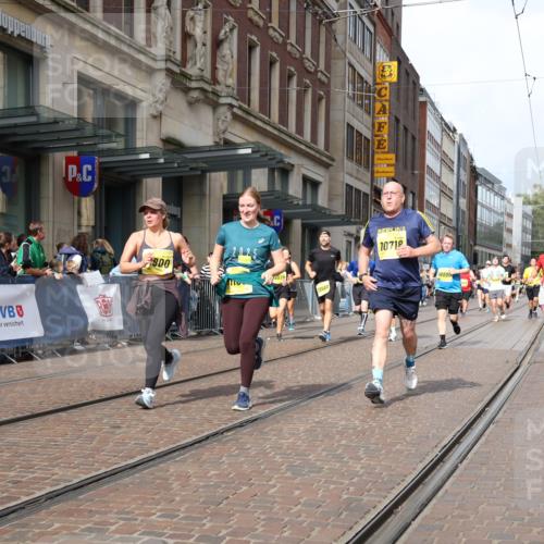 13.09.2026 - 21. swb-Marathon Bremen Strokosch-Dieckow http://msf.ph/oto/10336574 13.09.2026 11:05:03 Ziel 10186, 10370, 10411, 10432, 10576, 10697, 10717, 10718, 10800, 10802, 10995, 11102, 11105, 11146, 11157, 11218, 11281, 11314, 11326, 11334, 11387, 11394, 11521, 11571, 11572, 11584, 11616, 11722, 11724, 11900, 12011, 12055, 12079, 12080, 12251, 12273, 12330, 12335, 10198, 10283, 10315, 10370, 10465, 10718, 10729, 10741, 10850, 10855, 10856, 10940, 10975, 11006, 11133, 11272, 11281, 11366, 11395, 11518, 11705, 11757, 11939, 12002, 12005, 12064 meine-sportfotos.de