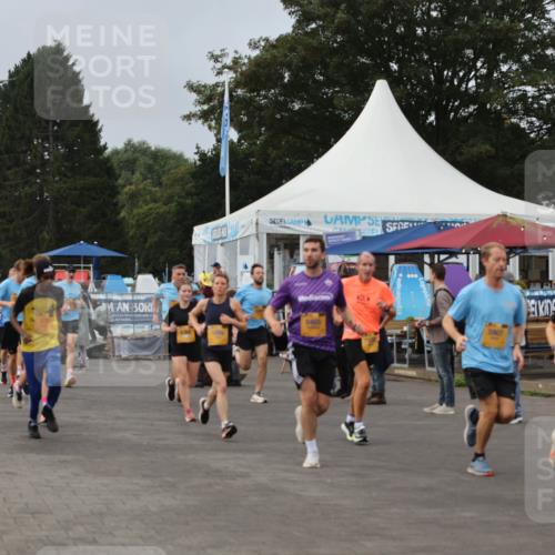 13.09.2026 - Kiel Lauf Andreas Tolksdorf http://msf.ph/oto/10336584 13.09.2026 09:53:52 Kiellinie 6957 meine-sportfotos.de
