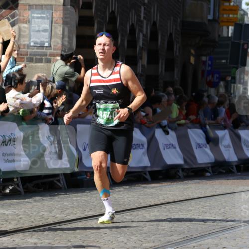 13.09.2026 - 21. swb-Marathon Bremen Strokosch-Dieckow http://msf.ph/oto/10336600 13.09.2026 13:18:34 Ziel 1146, 1419, 1872, 2260, 2671, 3241, 3458, 3514, 3634, 4131, 4733, 5292, 5460, 5695, 6152, 7491, 7954, 8094, 8943, 8944, 9134, 9609, 10065, 13150, 2324, 2948, 3631, 4120, 4413, 4642, 5867, 6787, 7104, 7163, 8540, 8743, 9327, 9833 meine-sportfotos.de