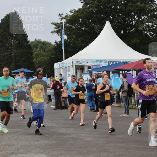 13.09.2026 - Kiel Lauf Andreas Tolksdorf http://msf.ph/oto/10336621 13.09.2026 09:53:53 Kiellinie 10904, 8645, 10905, 272, 4368, 1086, 8465 meine-sportfotos.de