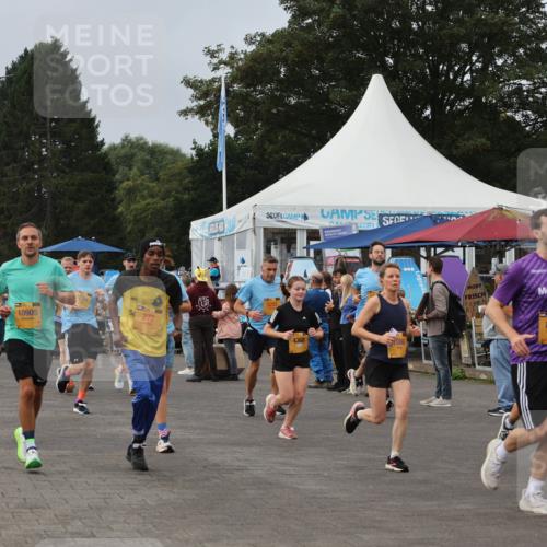 13.09.2026 - Kiel Lauf Andreas Tolksdorf http://msf.ph/oto/10336629 13.09.2026 09:53:54 Kiellinie 10904, 8645, 12361, 10905, 4368, 8465 meine-sportfotos.de