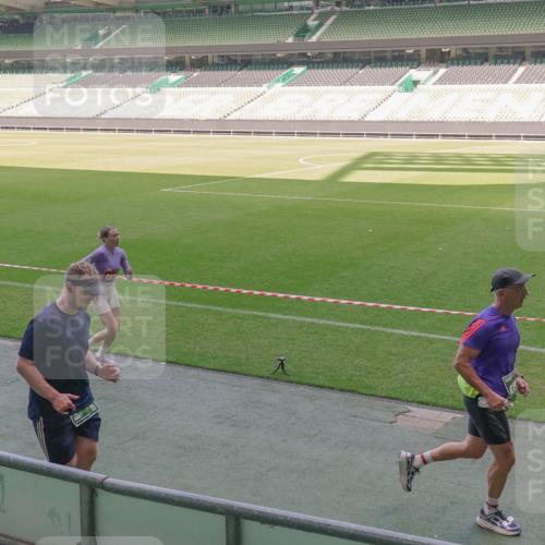 13.09.2026 - 21. swb-Marathon Bremen Michael Burmester http://msf.ph/oto/10336630 13.09.2026 13:12:28 Laufen im Stadion 118, 183, 265, 278, 349, 514, 576, 695, 702, 703, 843, 933, 1005, 1113, 1143, 1226, 1286, 1334, 1435, 1641, 1849, 1851, 1936, 1952, 1991, 2005, 2248, 2264, 2281, 2299, 2330, 2336, 2353, 2375, 2377, 2398, 2426, 2439, 2461, 2478, 2505, 2659, 2665, 2669, 2673, 2684, 2765, 2773, 2792, 2804, 2815, 2822, 2836, 2850, 2860, 2884, 2895, 2907, 2921, 2963, 2966, 2975, 2976, 3027, 3079, 3082, 3143, 3155, 3159, 3253, 3293, 3308, 3313, 3328, 3349, 3352, 3434, 3549, 551 meine-sportfotos.de