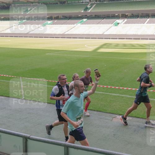 13.09.2026 - 21. swb-Marathon Bremen Michael Burmester http://msf.ph/oto/10336657 13.09.2026 13:12:31 Laufen im Stadion 118, 183, 265, 278, 349, 514, 576, 695, 702, 703, 843, 933, 950, 1005, 1113, 1143, 1226, 1286, 1334, 1435, 1641, 1849, 1851, 1936, 1952, 1991, 2005, 2248, 2264, 2281, 2299, 2336, 2353, 2375, 2377, 2398, 2426, 2439, 2461, 2478, 2505, 2612, 2659, 2665, 2669, 2673, 2684, 2765, 2773, 2792, 2804, 2815, 2816, 2822, 2850, 2860, 2884, 2895, 2907, 2921, 2963, 2966, 2975, 2976, 3027, 3079, 3082, 3143, 3155, 3159, 3253, 3293, 3308, 3313, 3328, 3349, 3352, 3434, 551 meine-sportfotos.de