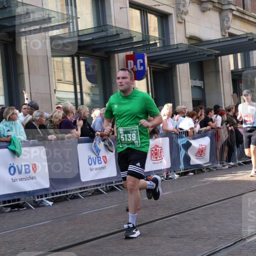 13.09.2026 - 21. swb-Marathon Bremen Strokosch-Dieckow http://msf.ph/oto/10336659 13.09.2026 13:25:27 Ziel 150, 191, 209, 1163, 1458, 1647, 1752, 2033, 2421, 2708, 2781, 2987, 3124, 3186, 3722, 3806, 4067, 4161, 4411, 4439, 4717, 4842, 4927, 5013, 5139, 5622, 5701, 5703, 5755, 6135, 7638, 7780, 8271, 8545, 8597, 8890, 9440, 9506, 209, 260, 1119, 1166, 1436, 1448, 1650, 1658, 2046, 3105, 3168, 3187, 4294, 4459, 5755, 5814, 6113, 6380, 7252, 7306, 7326, 8357, 8695, 8769, 9036, 9073, 9299, 9360, 9460, 9468, 9493, 9563, 13025, 13088 meine-sportfotos.de