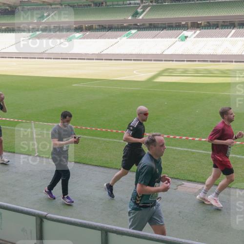 13.09.2026 - 21. swb-Marathon Bremen Michael Burmester http://msf.ph/oto/10336714 13.09.2026 13:12:37 Laufen im Stadion 118, 183, 265, 278, 349, 514, 576, 695, 702, 703, 843, 933, 950, 1005, 1113, 1143, 1226, 1286, 1334, 1435, 1641, 1849, 1851, 1936, 1952, 1991, 2005, 2248, 2264, 2281, 2299, 2336, 2353, 2375, 2377, 2398, 2426, 2439, 2461, 2478, 2505, 2612, 2659, 2665, 2669, 2673, 2684, 2765, 2773, 2792, 2804, 2815, 2816, 2822, 2850, 2860, 2884, 2895, 2907, 2921, 2963, 2966, 2975, 2976, 3016, 3027, 3079, 3082, 3143, 3155, 3159, 3253, 3293, 3308, 3313, 3328, 3349, 3352, 3434, 551 meine-sportfotos.de