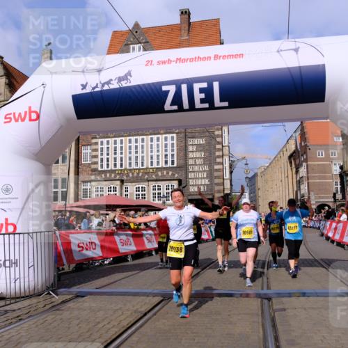 13.09.2026 - 21. swb-Marathon Bremen Tim E. http://msf.ph/oto/10336719 13.09.2026 11:07:48 Ziel 10138, 10205, 10279, 10280, 10363, 10364, 10501, 10505, 10580, 10695, 10748, 10907, 10935, 11123, 11223, 11417, 11643, 11767, 11865, 11899, 11917, 11924, 11934, 12020, 12167, 12168, 12173, 12210, 12277, 12419, 12509, 12536 meine-sportfotos.de