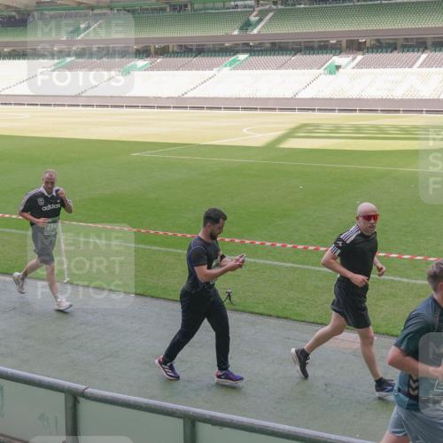 13.09.2026 - 21. swb-Marathon Bremen Michael Burmester http://msf.ph/oto/10336722 13.09.2026 13:12:38 Laufen im Stadion 118, 183, 265, 270, 278, 349, 514, 576, 695, 702, 703, 843, 933, 950, 1005, 1113, 1143, 1226, 1286, 1334, 1435, 1641, 1849, 1851, 1936, 1952, 1991, 2005, 2248, 2264, 2281, 2299, 2336, 2353, 2375, 2377, 2398, 2426, 2439, 2461, 2478, 2505, 2612, 2659, 2665, 2669, 2673, 2684, 2765, 2773, 2792, 2804, 2815, 2816, 2822, 2850, 2860, 2884, 2895, 2907, 2921, 2963, 2966, 2975, 2976, 3016, 3027, 3079, 3082, 3143, 3155, 3159, 3253, 3293, 3308, 3313, 3328, 3349, 3352, 3434, 551 meine-sportfotos.de