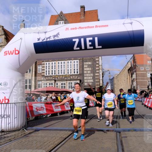 13.09.2026 - 21. swb-Marathon Bremen Tim E. http://msf.ph/oto/10336729 13.09.2026 11:07:48 Ziel 10138, 10205, 10279, 10280, 10363, 10364, 10501, 10505, 10580, 10695, 10748, 10907, 10935, 11123, 11223, 11417, 11643, 11767, 11865, 11899, 11917, 11924, 11934, 12020, 12167, 12168, 12173, 12210, 12277, 12419, 12509, 12536 meine-sportfotos.de