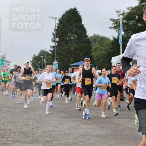 13.09.2026 - Kiel Lauf Andreas Tolksdorf http://msf.ph/oto/10336730 13.09.2026 09:53:59 Kiellinie 990, 1403, 8, 1, 38, 4464 meine-sportfotos.de