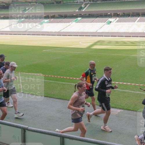 13.09.2026 - 21. swb-Marathon Bremen Michael Burmester http://msf.ph/oto/10336738 13.09.2026 13:12:40 Laufen im Stadion 118, 183, 265, 270, 278, 349, 514, 576, 695, 702, 703, 843, 933, 950, 1005, 1113, 1143, 1226, 1286, 1334, 1426, 1435, 1641, 1849, 1851, 1936, 1952, 1991, 2005, 2248, 2264, 2281, 2299, 2336, 2353, 2375, 2377, 2398, 2426, 2439, 2461, 2478, 2505, 2612, 2659, 2665, 2673, 2684, 2765, 2773, 2792, 2804, 2815, 2816, 2822, 2850, 2860, 2884, 2895, 2907, 2921, 2963, 2966, 2975, 2976, 3016, 3027, 3079, 3082, 3143, 3155, 3159, 3253, 3277, 3293, 3308, 3313, 3328, 3349, 3434, 551 meine-sportfotos.de
