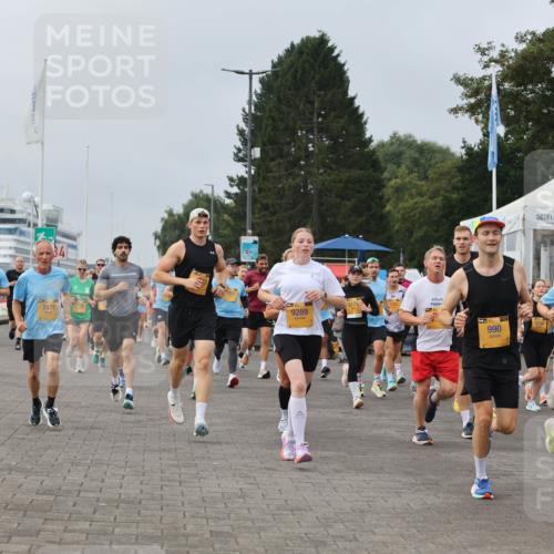 13.09.2026 - Kiel Lauf Andreas Tolksdorf http://msf.ph/oto/10336763 13.09.2026 09:54:00 Kiellinie 7471, 9289, 990, 1403, 5134, 10773, 11927 meine-sportfotos.de