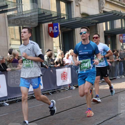 13.09.2026 - 21. swb-Marathon Bremen Strokosch-Dieckow http://msf.ph/oto/10336768 13.09.2026 13:25:30 Ziel 150, 191, 1163, 1458, 1647, 1752, 2033, 2062, 2421, 2708, 2781, 2987, 3124, 3186, 3248, 3722, 3806, 4067, 4161, 4411, 4439, 4476, 4717, 4842, 4927, 5013, 5139, 5622, 5701, 5703, 6135, 6605, 7638, 7780, 8271, 8592, 8597, 8890, 9440, 9506, 209, 260, 1119, 1436, 1650, 1658, 2046, 3168, 3187, 4294, 4459, 5755, 5814, 6113, 6380, 7252, 7306, 7326, 8357, 8545, 8695, 8769, 9036, 9299, 9460, 9468, 9506, 9563, 13025 meine-sportfotos.de