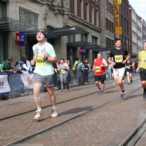 13.09.2026 - 21. swb-Marathon Bremen Strokosch-Dieckow http://msf.ph/oto/10336769 13.09.2026 11:05:09 Ziel 10186, 10259, 10260, 10411, 10432, 10576, 10697, 10717, 10802, 10864, 10995, 11146, 11314, 11326, 11334, 11387, 11394, 11520, 11521, 11571, 11572, 11724, 11791, 11892, 11947, 12011, 12055, 12079, 12080, 12251, 12273, 12330, 12362, 12501, 10315, 10370, 10465, 10718, 10729, 10741, 10800, 10850, 10855, 10856, 10975, 10995, 11102, 11105, 11133, 11157, 11218, 11272, 11281, 11395, 11518, 11584, 11616, 11722, 11757, 11900, 11939, 12002, 12064 meine-sportfotos.de