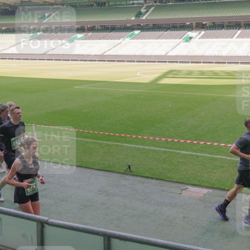 13.09.2026 - 21. swb-Marathon Bremen Michael Burmester http://msf.ph/oto/10336774 13.09.2026 13:12:44 Laufen im Stadion 118, 183, 270, 278, 349, 514, 576, 695, 702, 703, 843, 933, 950, 1005, 1113, 1143, 1226, 1286, 1334, 1426, 1435, 1641, 1849, 1851, 1936, 1952, 1991, 2005, 2248, 2264, 2281, 2336, 2353, 2375, 2377, 2398, 2426, 2439, 2461, 2478, 2505, 2612, 2659, 2665, 2673, 2684, 2765, 2773, 2792, 2804, 2815, 2816, 2822, 2850, 2860, 2884, 2895, 2907, 2921, 2963, 2966, 2975, 2976, 3016, 3027, 3079, 3082, 3143, 3155, 3253, 3277, 3293, 3308, 3313, 3328, 3349, 3434, 551 meine-sportfotos.de
