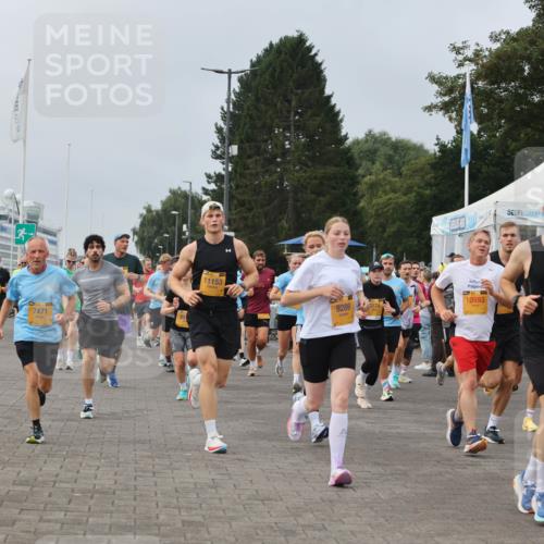13.09.2026 - Kiel Lauf Andreas Tolksdorf http://msf.ph/oto/10336782 13.09.2026 09:54:00 Kiellinie 7471, 11153, 9289, 3124, 10893, 990, 0773 meine-sportfotos.de