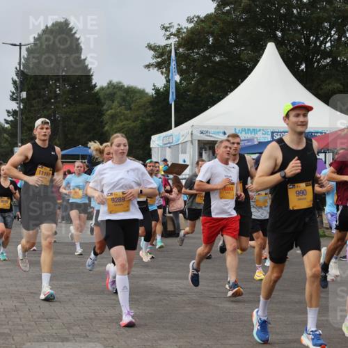 13.09.2026 - Kiel Lauf Andreas Tolksdorf http://msf.ph/oto/10336789 13.09.2026 09:54:00 Kiellinie 8515, 1, 3, 7471, 11153, 9289, 1141, 0893, 990, 10773, 1403 meine-sportfotos.de
