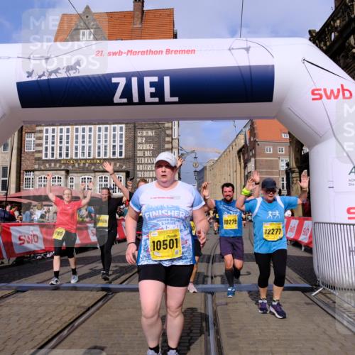 13.09.2026 - 21. swb-Marathon Bremen Tim E. http://msf.ph/oto/10336808 13.09.2026 11:07:50 Ziel 10138, 10205, 10279, 10280, 10363, 10364, 10501, 10505, 10580, 10595, 10695, 10748, 10907, 10935, 11223, 11417, 11643, 11767, 11865, 11899, 11924, 11934, 12167, 12168, 12194, 12210, 12277, 12419, 12509, 12536 meine-sportfotos.de