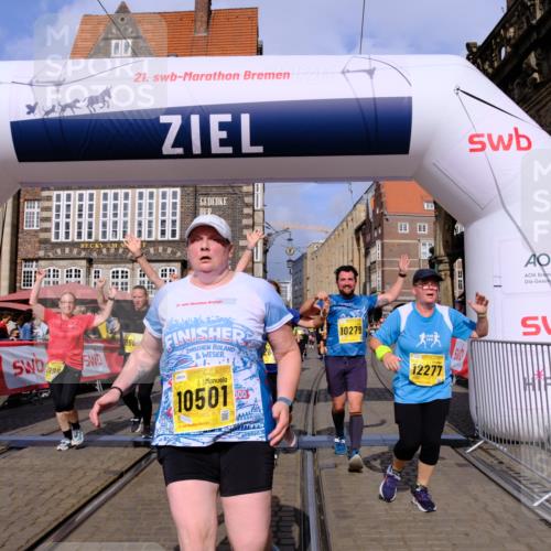 13.09.2026 - 21. swb-Marathon Bremen Tim E. http://msf.ph/oto/10336833 13.09.2026 11:07:50 Ziel 10138, 10205, 10279, 10280, 10363, 10364, 10501, 10505, 10580, 10595, 10695, 10748, 10907, 10935, 11223, 11417, 11643, 11767, 11865, 11899, 11924, 11934, 12167, 12168, 12194, 12210, 12277, 12419, 12509, 12536 meine-sportfotos.de