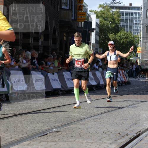 13.09.2026 - 21. swb-Marathon Bremen Strokosch-Dieckow http://msf.ph/oto/10336858 13.09.2026 13:18:43 Ziel 1146, 1419, 2055, 5307, 5460, 6293, 6294, 6818, 7491, 7731, 7954, 8404, 8872, 9019, 9275, 10065, 13150, 307, 4916, 5277, 6310, 7104, 7163, 7602, 7791, 13184 meine-sportfotos.de