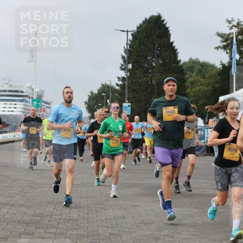 13.09.2026 - Kiel Lauf Andreas Tolksdorf http://msf.ph/oto/10336867 13.09.2026 09:54:03 Kiellinie 4, 5197, 7158, 39, 6988, 991, 8515 meine-sportfotos.de