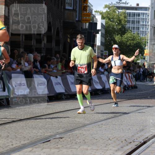 13.09.2026 - 21. swb-Marathon Bremen Strokosch-Dieckow http://msf.ph/oto/10336872 13.09.2026 13:18:43 Ziel 1146, 1419, 2055, 5307, 5460, 6293, 6294, 6818, 7491, 7731, 7954, 8404, 8872, 9019, 9275, 10065, 13150, 307, 4916, 5277, 6310, 7104, 7163, 7602, 7791, 13184 meine-sportfotos.de