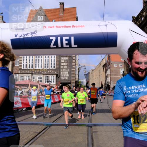 13.09.2026 - 21. swb-Marathon Bremen Tim E. http://msf.ph/oto/10336876 13.09.2026 11:07:52 Ziel 10138, 10279, 10280, 10363, 10364, 10501, 10505, 10580, 10595, 10695, 10907, 10935, 11037, 11223, 11417, 11643, 11767, 11865, 11899, 11924, 11934, 12167, 12168, 12194, 12210, 12277, 12307, 12419, 12509 meine-sportfotos.de