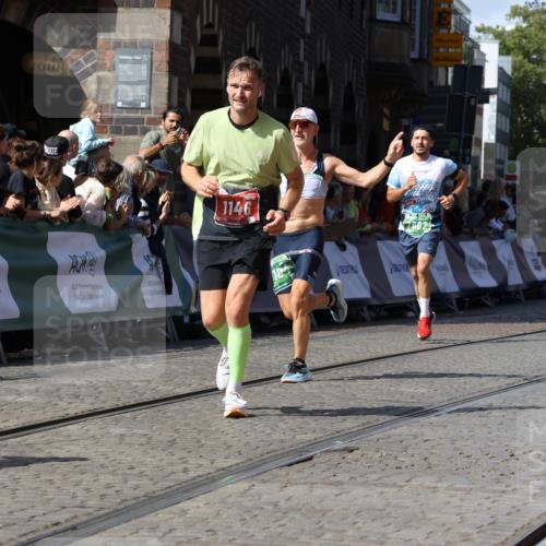 13.09.2026 - 21. swb-Marathon Bremen Strokosch-Dieckow http://msf.ph/oto/10336884 13.09.2026 13:18:45 Ziel 465, 1146, 1419, 2055, 5307, 5460, 6293, 6294, 6818, 7245, 7491, 7731, 7954, 8404, 8872, 9019, 9275, 13150, 307, 4916, 5277, 6310, 7104, 7154, 7602, 7791, 13184 meine-sportfotos.de