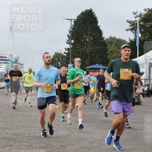 13.09.2026 - Kiel Lauf Andreas Tolksdorf http://msf.ph/oto/10336892 13.09.2026 09:54:04 Kiellinie 7933, 7130, 2044, 7158, 5331, 5197, 6988, 8515 meine-sportfotos.de