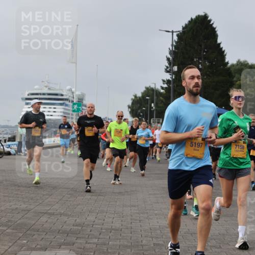 13.09.2026 - Kiel Lauf Andreas Tolksdorf http://msf.ph/oto/10336902 13.09.2026 09:54:05 Kiellinie 7933, 2044, 7130, 1, 38, 5197, 7158, 5965 meine-sportfotos.de