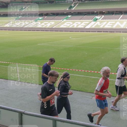 13.09.2026 - 21. swb-Marathon Bremen Michael Burmester http://msf.ph/oto/10336933 13.09.2026 13:13:07 Laufen im Stadion 118, 183, 270, 278, 349, 514, 576, 600, 631, 695, 702, 843, 933, 950, 1005, 1113, 1143, 1226, 1286, 1334, 1426, 1435, 1596, 1641, 1849, 1851, 1991, 2005, 2035, 2079, 2248, 2264, 2336, 2375, 2377, 2387, 2398, 2426, 2439, 2457, 2461, 2478, 2505, 2540, 2612, 2659, 2665, 2673, 2684, 2693, 2765, 2773, 2792, 2815, 2816, 2822, 2850, 2860, 2884, 2895, 2921, 2963, 2966, 2972, 2975, 3016, 3027, 3079, 3111, 3143, 3155, 3209, 3253, 3277, 3293, 3304, 3308, 3313, 3349, 3434 meine-sportfotos.de