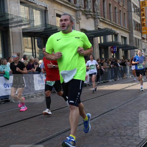 13.09.2026 - 21. swb-Marathon Bremen Strokosch-Dieckow http://msf.ph/oto/10337018 13.09.2026 13:25:36 Ziel 150, 1163, 1458, 1647, 1752, 2033, 2062, 2421, 2666, 2708, 2781, 2987, 3248, 3516, 3722, 4067, 4161, 4411, 4439, 4476, 4842, 4927, 5013, 5139, 5558, 5622, 5701, 6135, 6605, 7638, 7780, 8271, 8361, 8592, 9266, 9794, 191, 209, 260, 1119, 1650, 1658, 1752, 2046, 3124, 3168, 3186, 3187, 3806, 4294, 4717, 4927, 5703, 5755, 5814, 6113, 6380, 7252, 8357, 8545, 8597, 8695, 8769, 8890, 9036, 9299, 9440, 9460, 9468, 9506, 9563, 13025 meine-sportfotos.de