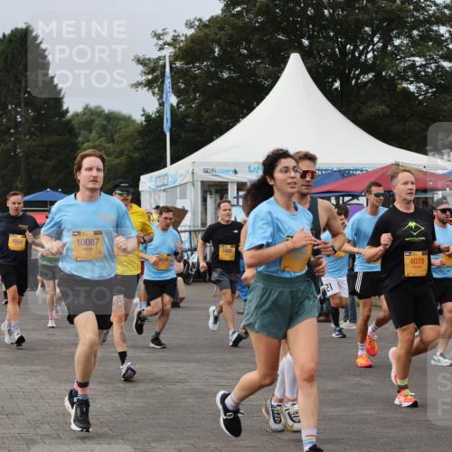 13.09.2026 - Kiel Lauf Andreas Tolksdorf http://msf.ph/oto/10337036 13.09.2026 09:54:14 Kiellinie 12177, 8002, 10087, 9534, 3400, 21, 4079 meine-sportfotos.de