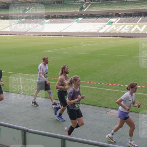13.09.2026 - 21. swb-Marathon Bremen Michael Burmester http://msf.ph/oto/10337059 13.09.2026 13:13:23 Laufen im Stadion 118, 183, 270, 278, 349, 460, 514, 576, 600, 631, 695, 702, 933, 950, 1005, 1143, 1226, 1286, 1334, 1392, 1408, 1426, 1573, 1596, 1641, 1991, 2005, 2024, 2035, 2079, 2233, 2264, 2336, 2377, 2387, 2398, 2412, 2439, 2457, 2461, 2478, 2505, 2521, 2540, 2564, 2612, 2665, 2684, 2693, 2765, 2773, 2792, 2815, 2816, 2860, 2884, 2895, 2921, 2963, 2966, 2972, 2975, 3016, 3111, 3143, 3155, 3209, 3253, 3277, 3293, 3304, 3308, 3313, 3378, 3405, 3434, 3653, 3661 meine-sportfotos.de