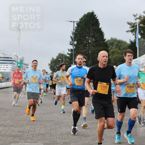 13.09.2026 - Kiel Lauf Andreas Tolksdorf http://msf.ph/oto/10337151 13.09.2026 09:54:18 Kiellinie 1467, 8747, 11707, 6381, 10608, 1979 meine-sportfotos.de