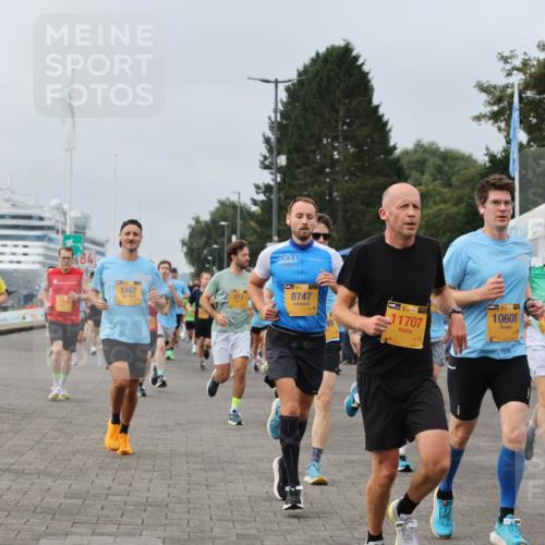 13.09.2026 - Kiel Lauf Andreas Tolksdorf http://msf.ph/oto/10337155 13.09.2026 09:54:18 Kiellinie 3799, 1467, 13, 8747, 38, 11707, 10608, 6381, 979 meine-sportfotos.de