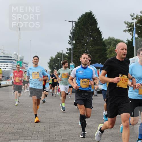 13.09.2026 - Kiel Lauf Andreas Tolksdorf http://msf.ph/oto/10337164 13.09.2026 09:54:18 Kiellinie 3799, 1467, 813, 8747, 38, 11707, 39, 10608, 6381 meine-sportfotos.de