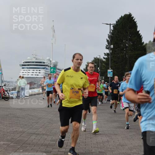 13.09.2026 - Kiel Lauf Andreas Tolksdorf http://msf.ph/oto/10337234 13.09.2026 09:54:20 Kiellinie 4, 3799, 2, 11426, 1467 meine-sportfotos.de