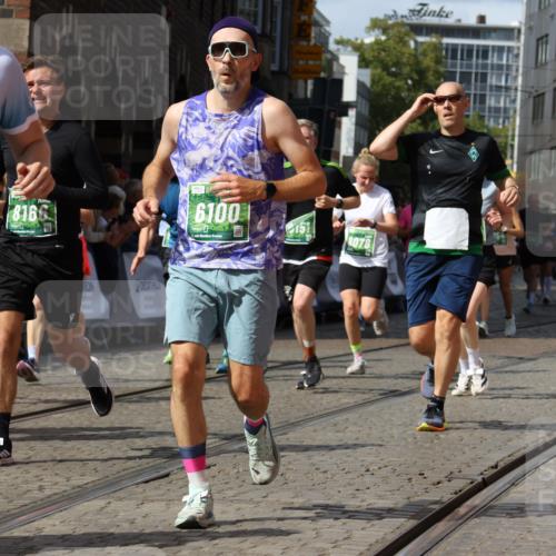 13.09.2026 - 21. swb-Marathon Bremen Strokosch-Dieckow http://msf.ph/oto/10337237 13.09.2026 13:31:42 Ziel 217, 922, 1600, 1627, 2244, 2602, 2707, 3152, 3343, 3392, 3396, 3579, 3762, 3859, 4258, 4477, 5375, 5504, 5673, 5720, 5765, 5979, 6147, 6619, 6968, 6971, 7001, 7296, 7812, 8035, 8097, 8239, 8339, 8342, 8726, 9147, 9155, 9337, 9822, 13066, 578, 846, 3115, 3205, 3239, 3244, 3278, 3989, 4030, 4998, 5158, 5325, 5363, 5899, 6213, 6354, 7242, 7260, 7790, 7964, 8048, 8078, 8166, 8247, 8970, 9016, 9033, 9188, 9785, 9914, 13151 meine-sportfotos.de