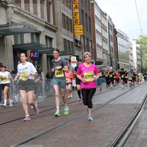 13.09.2026 - 21. swb-Marathon Bremen Strokosch-Dieckow http://msf.ph/oto/10337241 13.09.2026 11:05:20 Ziel 10168, 10186, 10238, 10259, 10260, 10305, 10432, 10457, 10864, 11024, 11146, 11314, 11387, 11394, 11520, 11521, 11571, 11572, 11724, 11791, 11892, 11947, 12055, 12156, 12251, 12273, 12330, 12362, 12378, 12501, 12523, 12773, 10370, 10411, 10465, 10576, 10697, 10717, 10718, 10800, 10802, 10850, 10975, 10995, 11102, 11105, 11157, 11218, 11281, 11326, 11334, 11584, 11616, 11722, 11900, 12002, 12011, 12064 meine-sportfotos.de