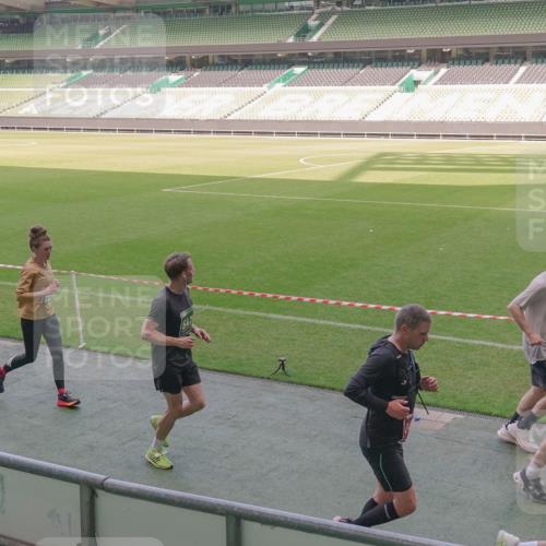 13.09.2026 - 21. swb-Marathon Bremen Michael Burmester http://msf.ph/oto/10337315 13.09.2026 13:13:58 Laufen im Stadion 183, 270, 278, 349, 460, 514, 576, 600, 631, 695, 702, 768, 933, 950, 956, 1005, 1008, 1143, 1286, 1392, 1408, 1426, 1573, 1596, 1641, 1818, 1819, 1991, 2005, 2024, 2035, 2079, 2233, 2264, 2314, 2387, 2412, 2439, 2457, 2461, 2478, 2494, 2505, 2521, 2540, 2564, 2612, 2665, 2684, 2693, 2765, 2773, 2792, 2816, 2829, 2838, 2860, 2884, 2887, 2895, 2921, 2963, 2972, 2975, 2978, 3016, 3111, 3209, 3253, 3277, 3293, 3304, 3313, 3378, 3405, 3428, 3434, 3653, 3661, 4080 meine-sportfotos.de