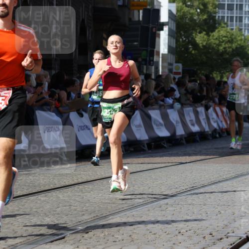 13.09.2026 - 21. swb-Marathon Bremen Strokosch-Dieckow http://msf.ph/oto/10337320 13.09.2026 13:19:01 Ziel 465, 2324, 2948, 3631, 4120, 4413, 4642, 5867, 6787, 7104, 7163, 7245, 7602, 7731, 8404, 8540, 8743, 8872, 9019, 9275, 9327, 9833, 189, 666, 1599, 2007, 2390, 2535, 3508, 4819, 4857, 5172, 6137, 6633, 7647, 7686, 9512, 9805 meine-sportfotos.de